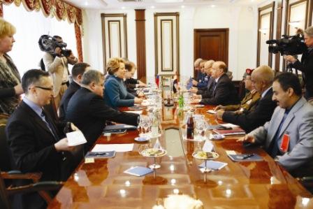 الرئيس لدى لقائه رئيسة مجلس الاتحاد الروسي أمس